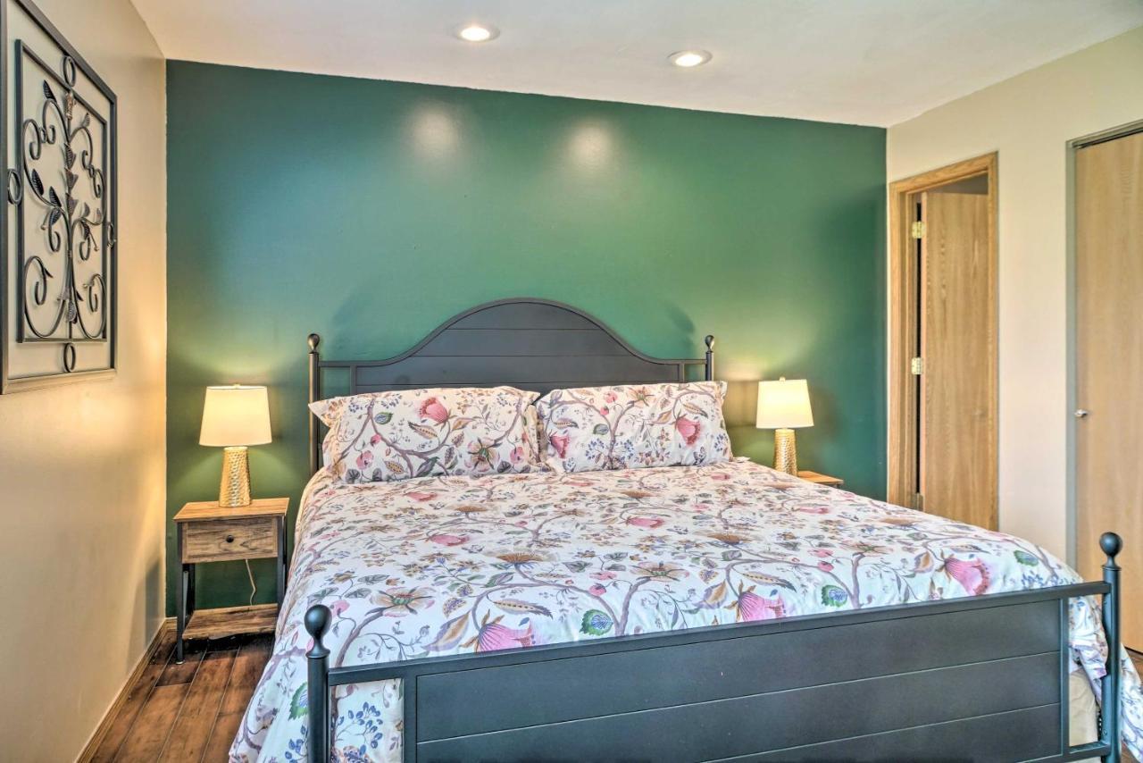 Apartmán Pet-Friendly Branson Retreat With Pool And Golf Access Exteriér fotografie