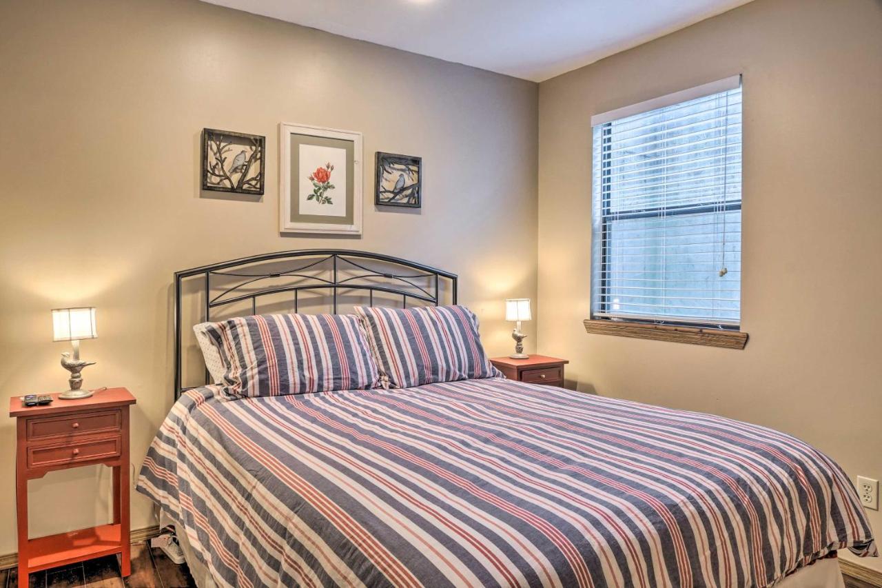 Apartmán Pet-Friendly Branson Retreat With Pool And Golf Access Exteriér fotografie