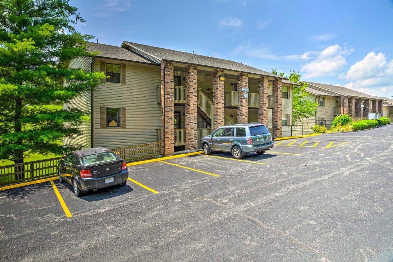 Apartmán Pet-Friendly Branson Retreat With Pool And Golf Access Exteriér fotografie